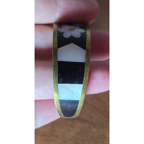 Vtg. German Nickel Silver Onyx Mother of Pearl Cuff Bracelet Alpaca Mexico - Picture 3 of 6